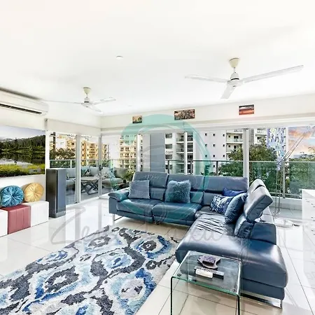 Zen Tree Blossom: 3-Br Luxury Apt Near Waterfront Darwin Exterior photo